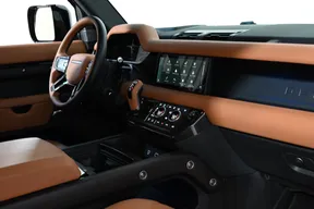 Land Rover Defender 90 2024