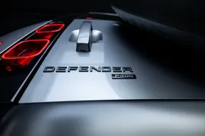 Land Rover Defender 90 2021