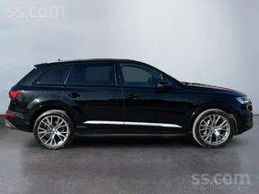 Audi Q7 2021