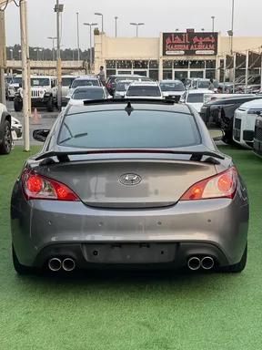 Hyundai Genesis Coupé 2010