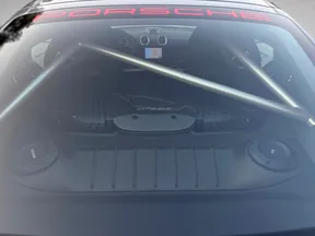 Porsche Cayman 718 GT4 RS 2024