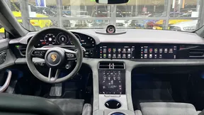 Porsche Taycan GTS 2022