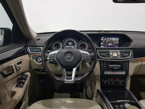 Mercedes-Benz E-Class 300 2015