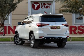 Toyota Fortuner 2023
