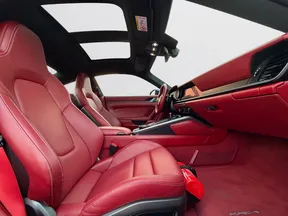 Porsche 911 Carrera 2024