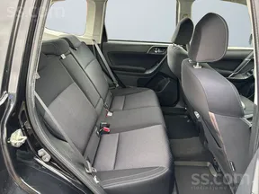 Subaru Forester 2017