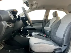 Kia Pegas 2021