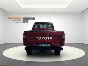 Toyota Hilux 2001