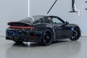 Porsche 911 Targa 4 GTS 2025