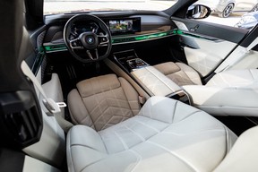 BMW 7 Series 760 2023