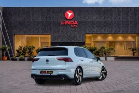 Volkswagen Golf GTI 2023