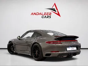 Porsche 911 Carrera GTS 2019