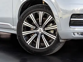 Volvo XC90 B6 2024