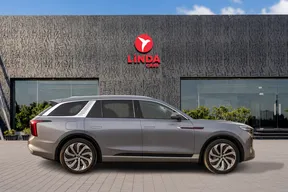 Hongqi E-HS9 2024