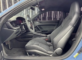 Porsche 911 Carrera GTS 2025