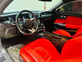 Ford Mustang 2021