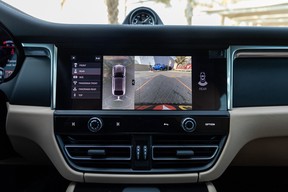 Porsche Macan 2025