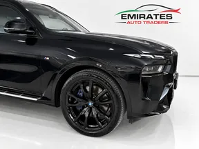 BMW X7 40 2024