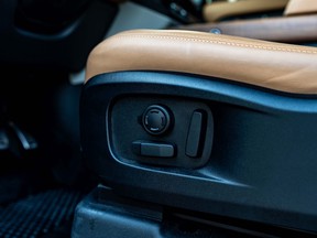 Land Rover Defender 110 2024