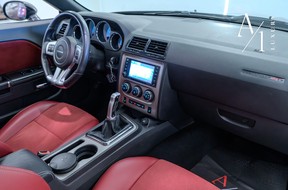 Dodge Challenger SRT-8 2013