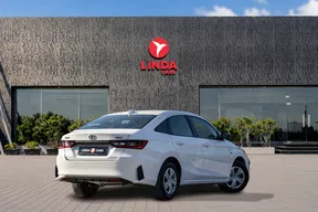 Toyota Yaris 2023