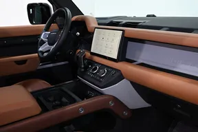 Land Rover Defender 110 2024