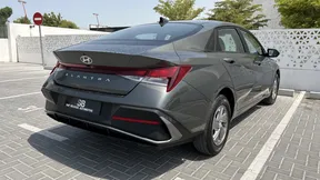 Hyundai Elantra / Avante 2025