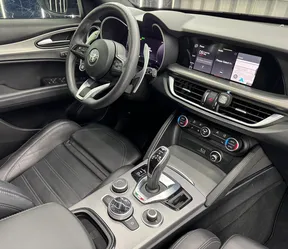 Alfa Romeo Stelvio 2024
