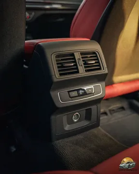 Audi SQ5 2023