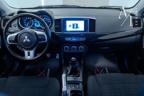 Mitsubishi Lancer Evolution 2015