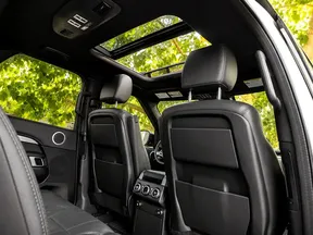 Land Rover Discovery 2020