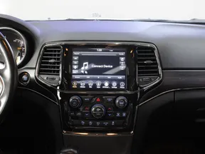 Jeep Grand Cherokee 2021