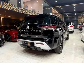 Nissan Pathfinder 2024