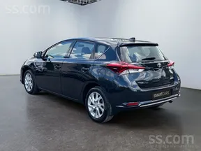 Toyota Auris 2016