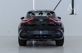 Aston Martin DBX 2024