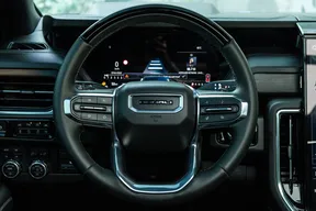 GMC Yukon XL 2500 2025