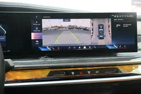 BMW 7 Series 735 2025