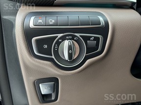 Mercedes-Benz V-Class 300 2022