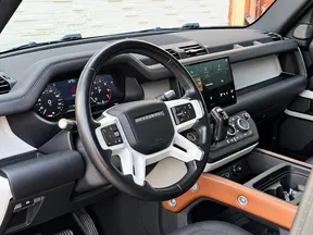 Land Rover Defender 110 2022