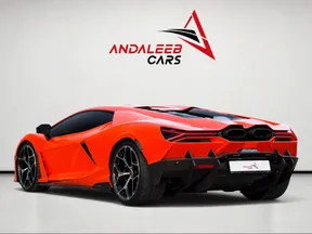 Lamborghini Revuelto 2024