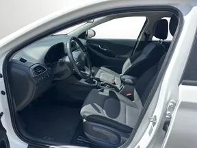Hyundai i30 2022