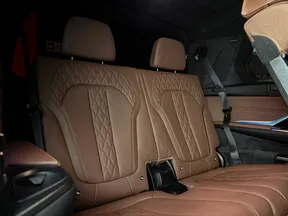 BMW X7 40 2025