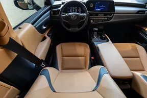 Lexus ES 350 2023