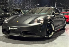 Porsche Taycan Turbo S 2024