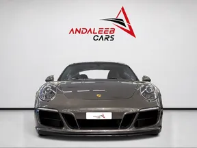 Porsche 911 Carrera GTS 2019
