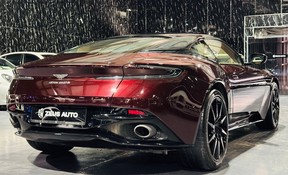 Aston Martin DB11 2018