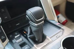 Toyota Land Cruiser 2025