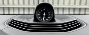 Porsche Taycan 2023