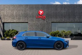 Mercedes-Benz A-Class 200 2025