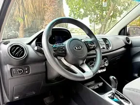 Kia Pegas 2020